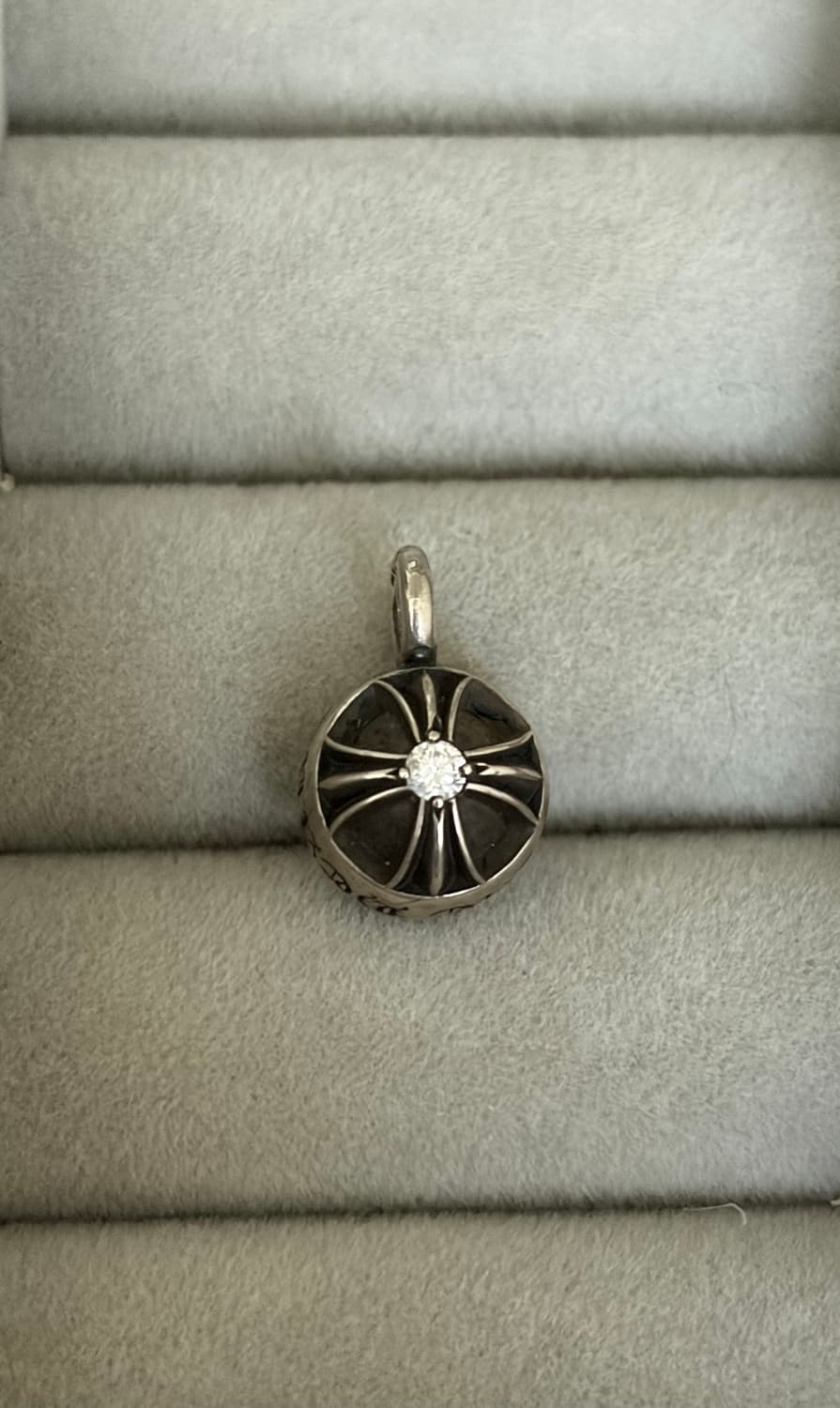 크롬하츠 밴디드 플러스 비즈볼 펜던트 다이아 상품이미지1