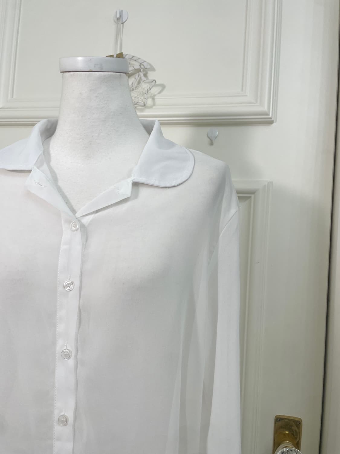 white sheer collar shirt opc 상품이미지7
