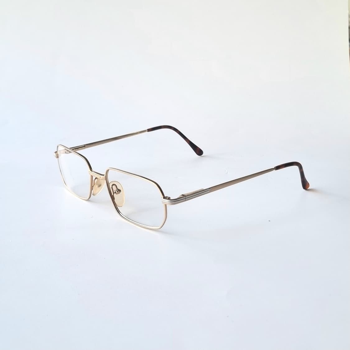 데드스탁 빈티지 클래식 골드 스퀘어 안경테 783 상품이미지3