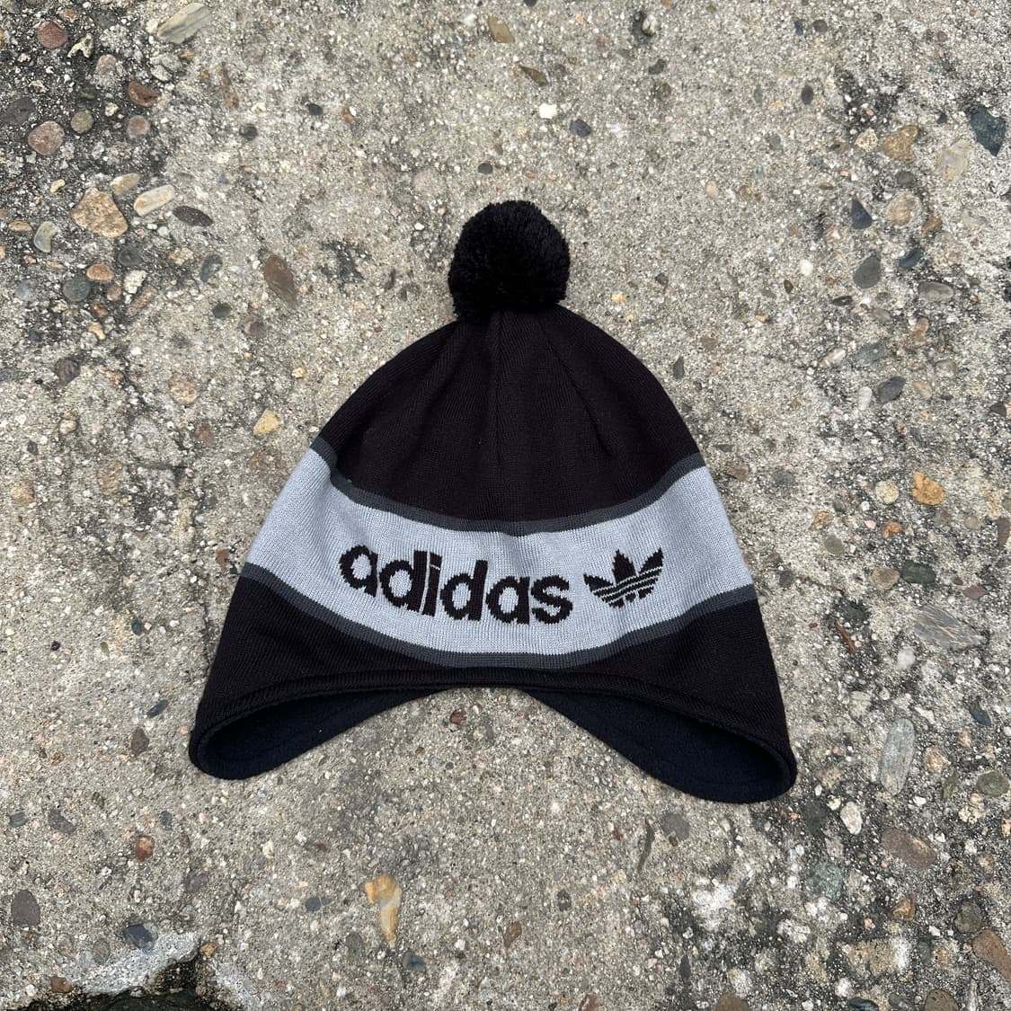 vintage adidas earflap beanie 상품이미지1