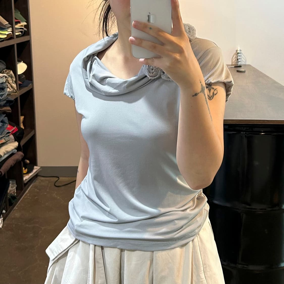 카울넥 디테일 탑 상품이미지6