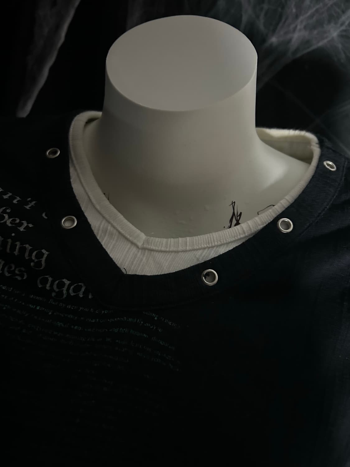 bodywave eyelet layered tee 상품이미지4