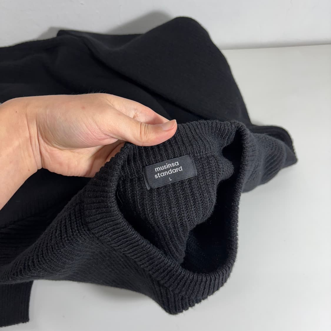 L-XL 무탠다드 블랙 루즈오버핏 캐시미어혼방 와플니트 상품이미지3
