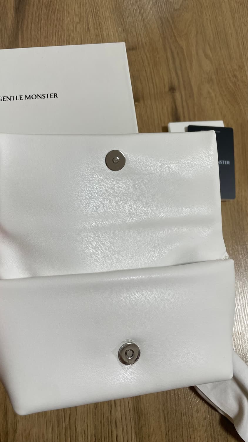 젠틀몬스터 제이드 그레이 상품이미지3