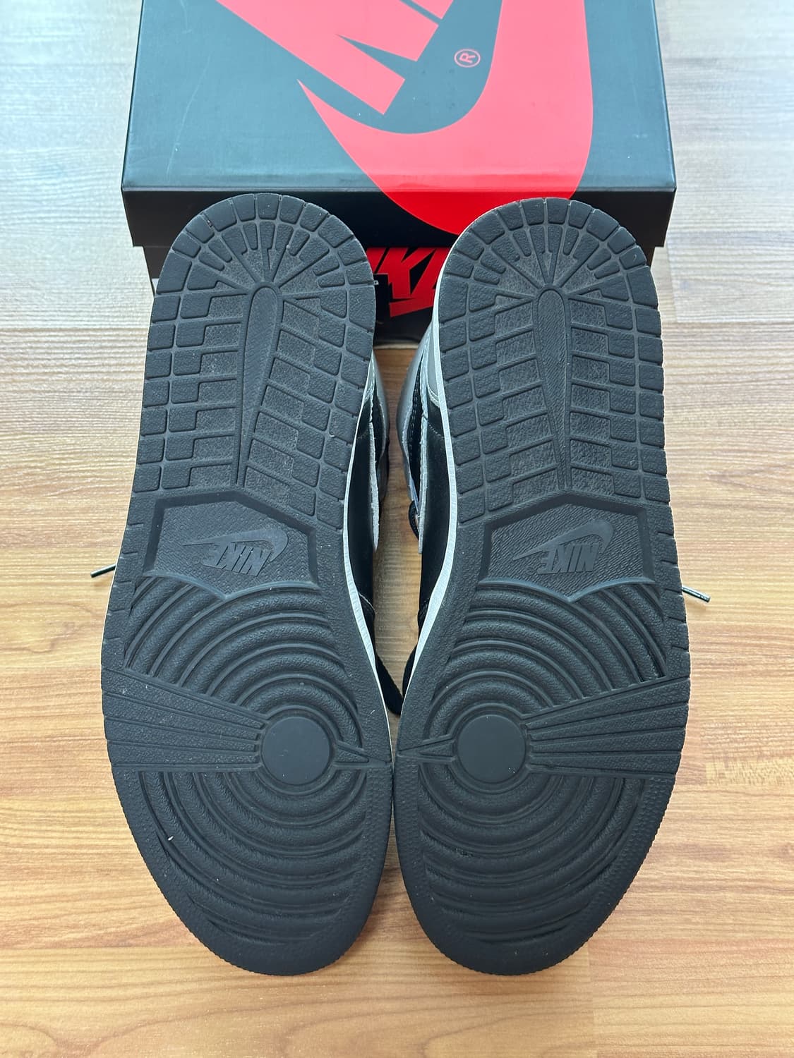 [상태좋음] 조던1 OG 쉐도우 US10.5 상품이미지6