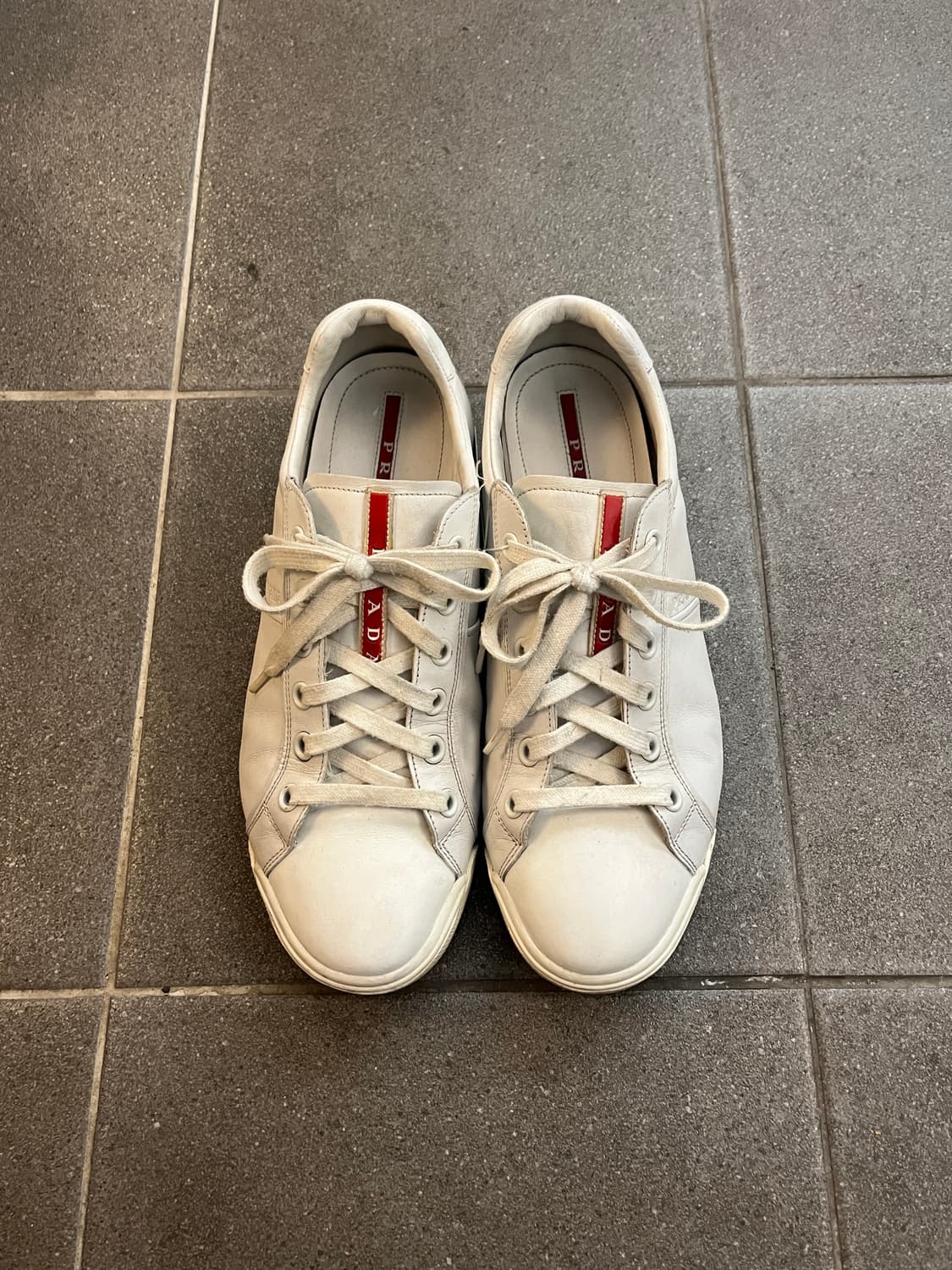 프라다 스포츠 스니커즈 상품이미지2