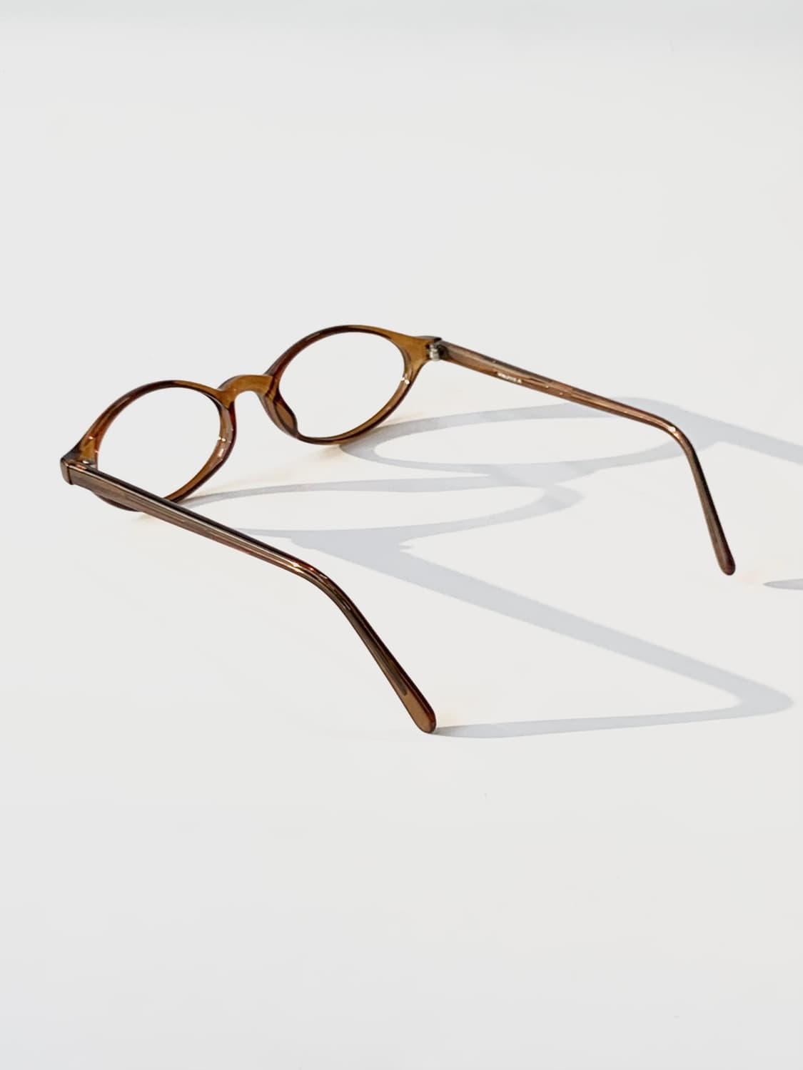 [픽키-656] 브라운 투명 아세테이트 타원형 안경테 상품이미지4