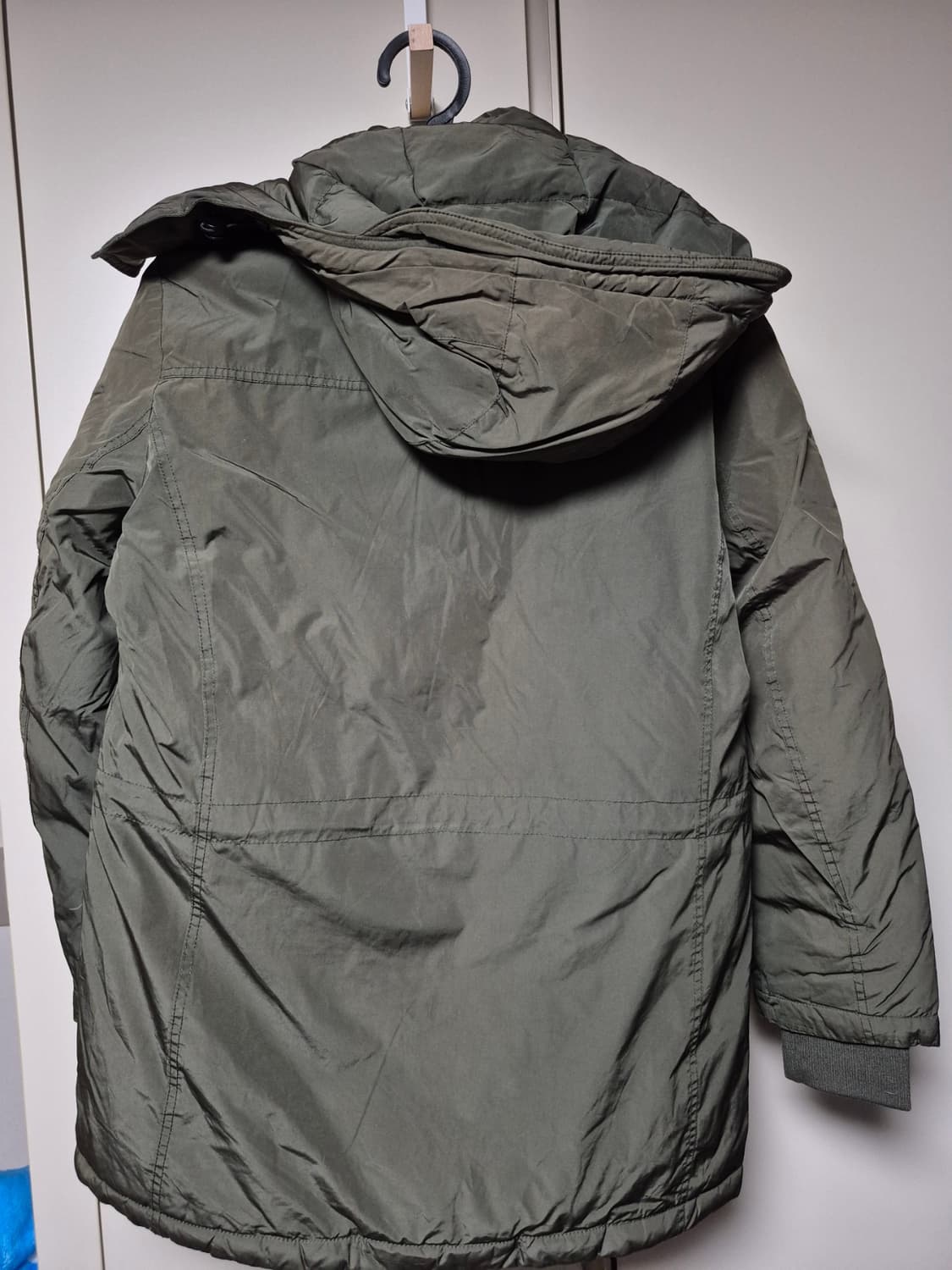 타미힐피거 정품 오리털패딩 실100사이즈 팝니다 상품이미지2