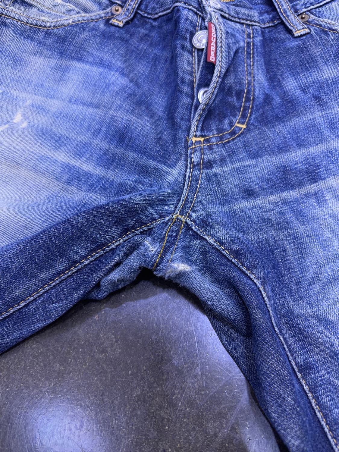 디스퀘어드2 빈티지 데미지 워싱 슬림핏 데님팬츠 46 상품이미지8
