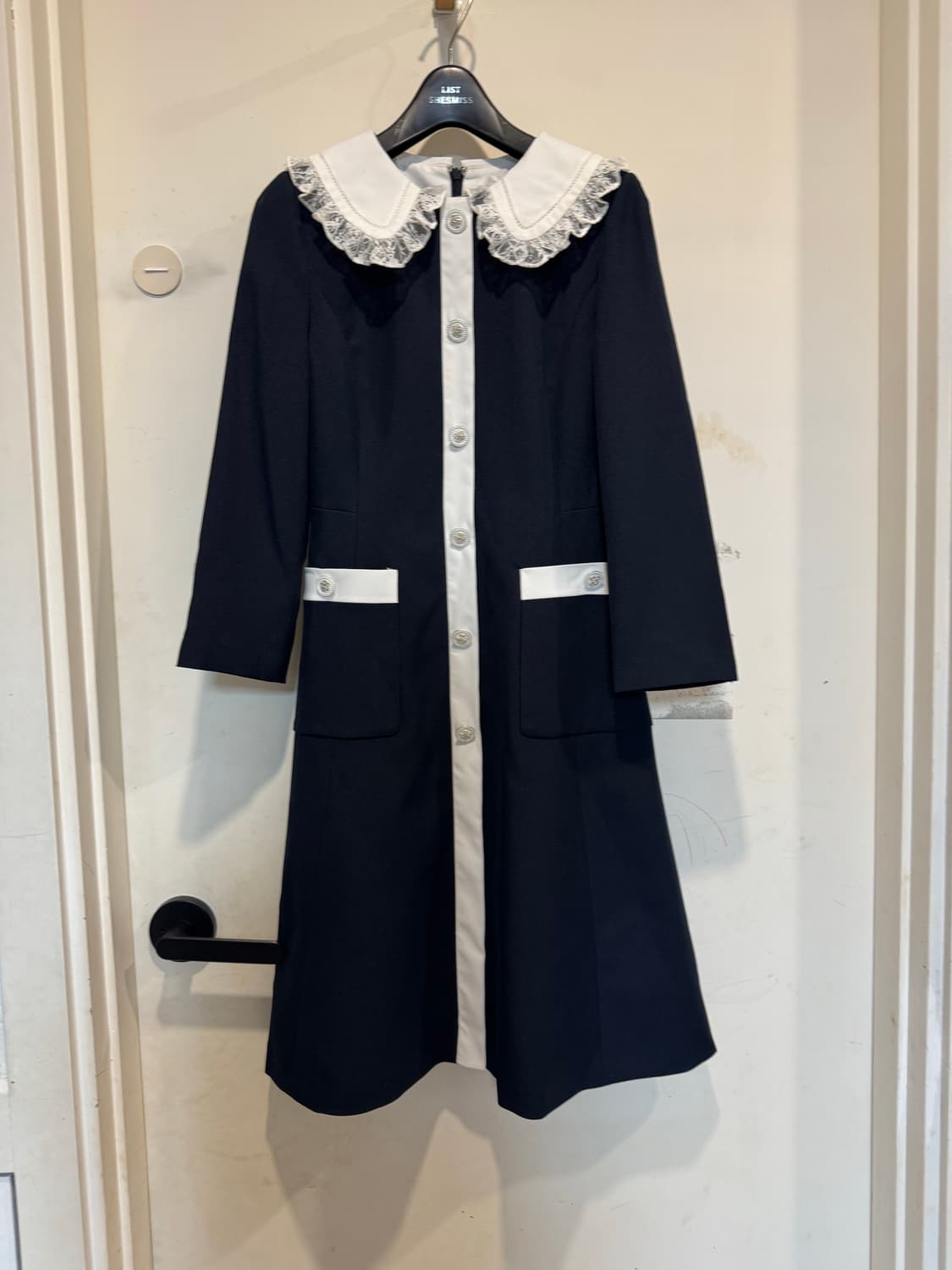 Line 라인어디션 원피스 상품이미지1