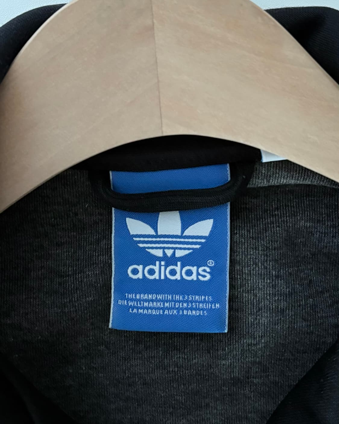 Adidas 아디다스 블랙컬러 유로파 트랙탑 상품이미지4