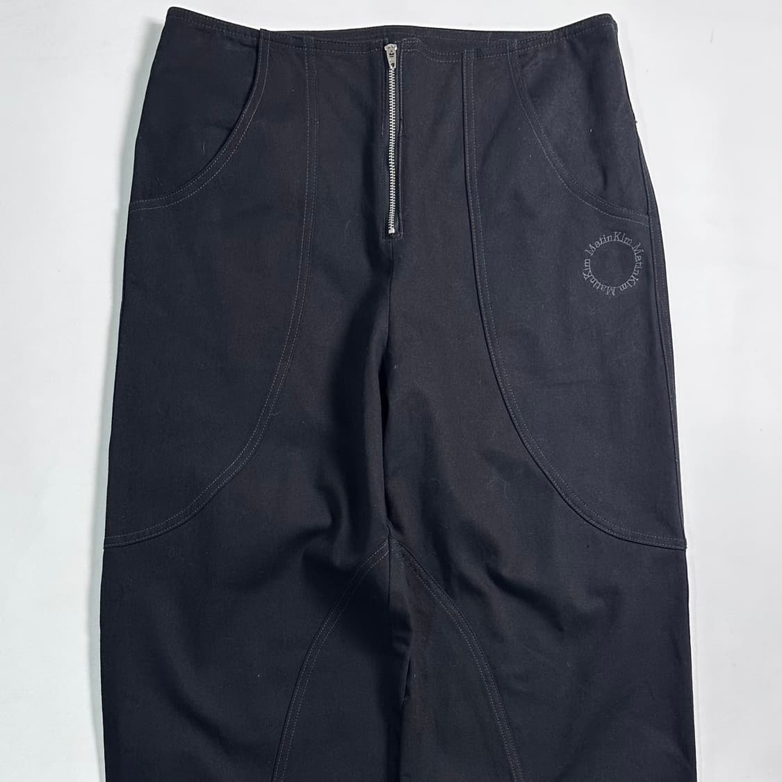 마뗑킴 디테일 블랙 팬츠  상품이미지1