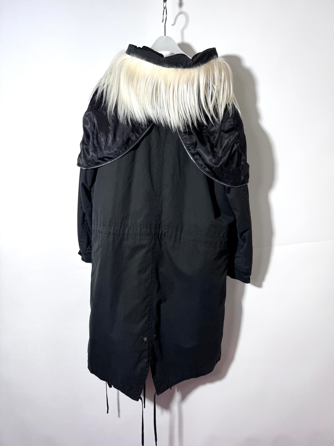 Neil Barret goat fur trim fishtail coat 상품이미지3