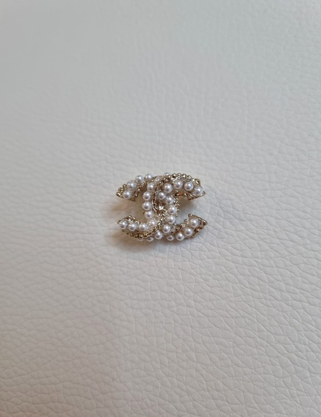 샤넬 꼬임진주 금장 미니 브로치 업사이클링 상품이미지5