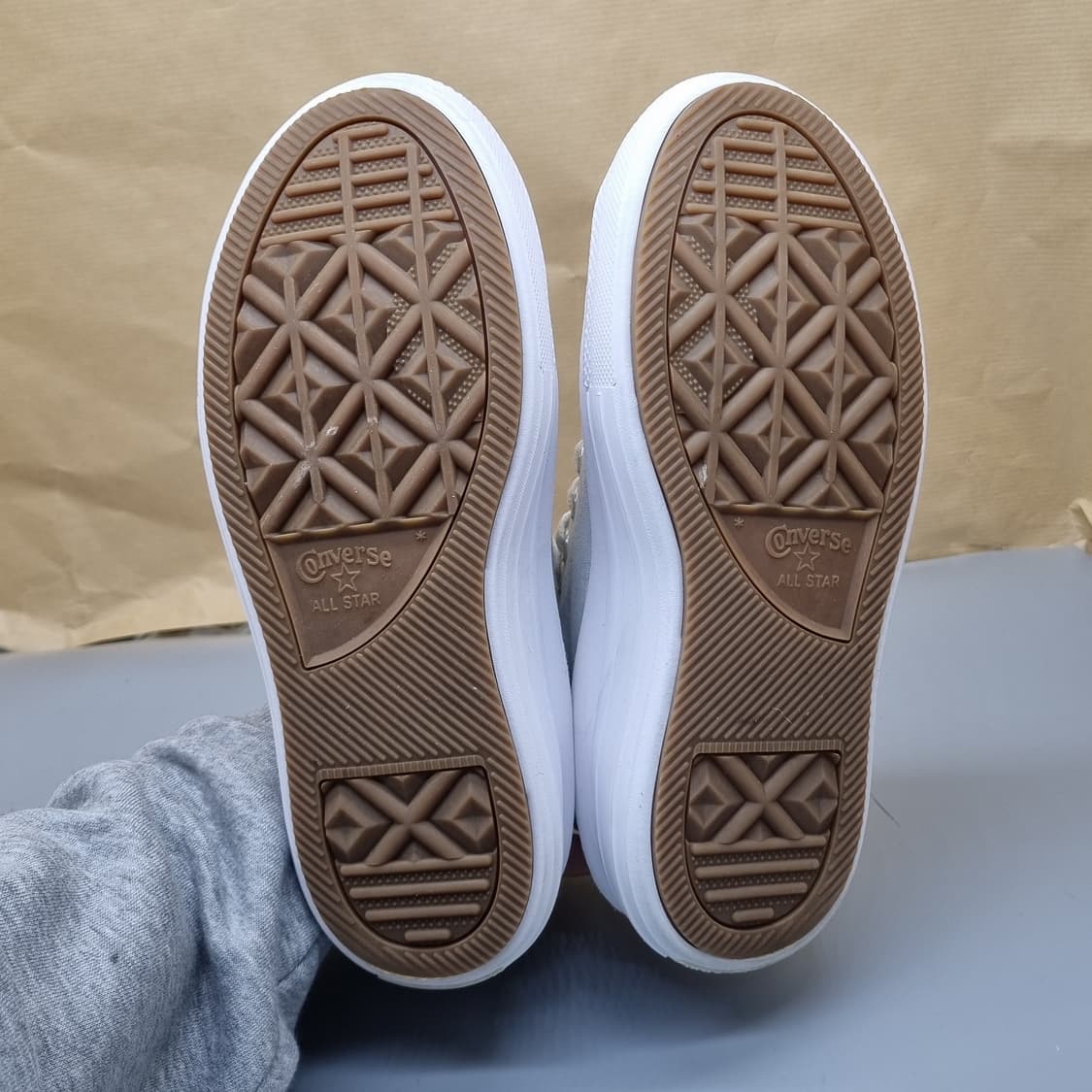 컨버스 척테일러 화이트 여성하이탑230 상품이미지3