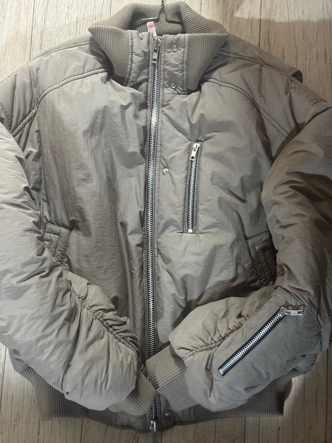 알렌느 하이넥 봄버 카키 베이지 상품이미지5