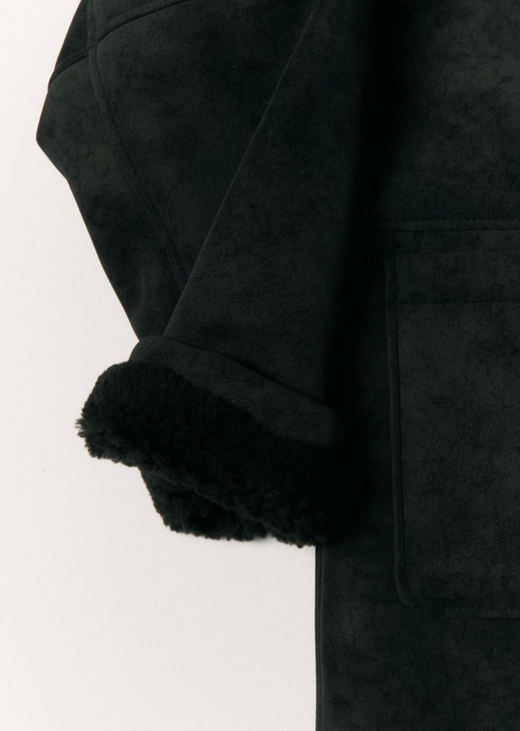 카달로그 무스탕 Martha Shearling Jacket(Black) 상품이미지8