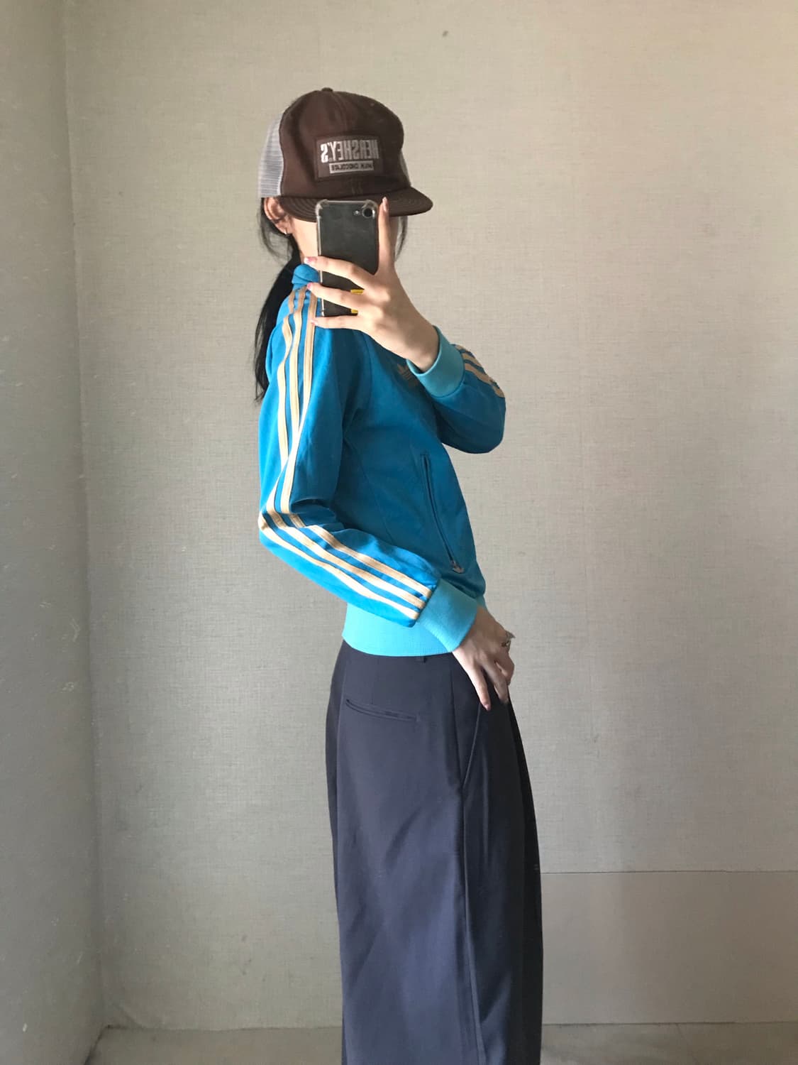 아디다스 연하늘 골드 트랙탑 상품이미지5