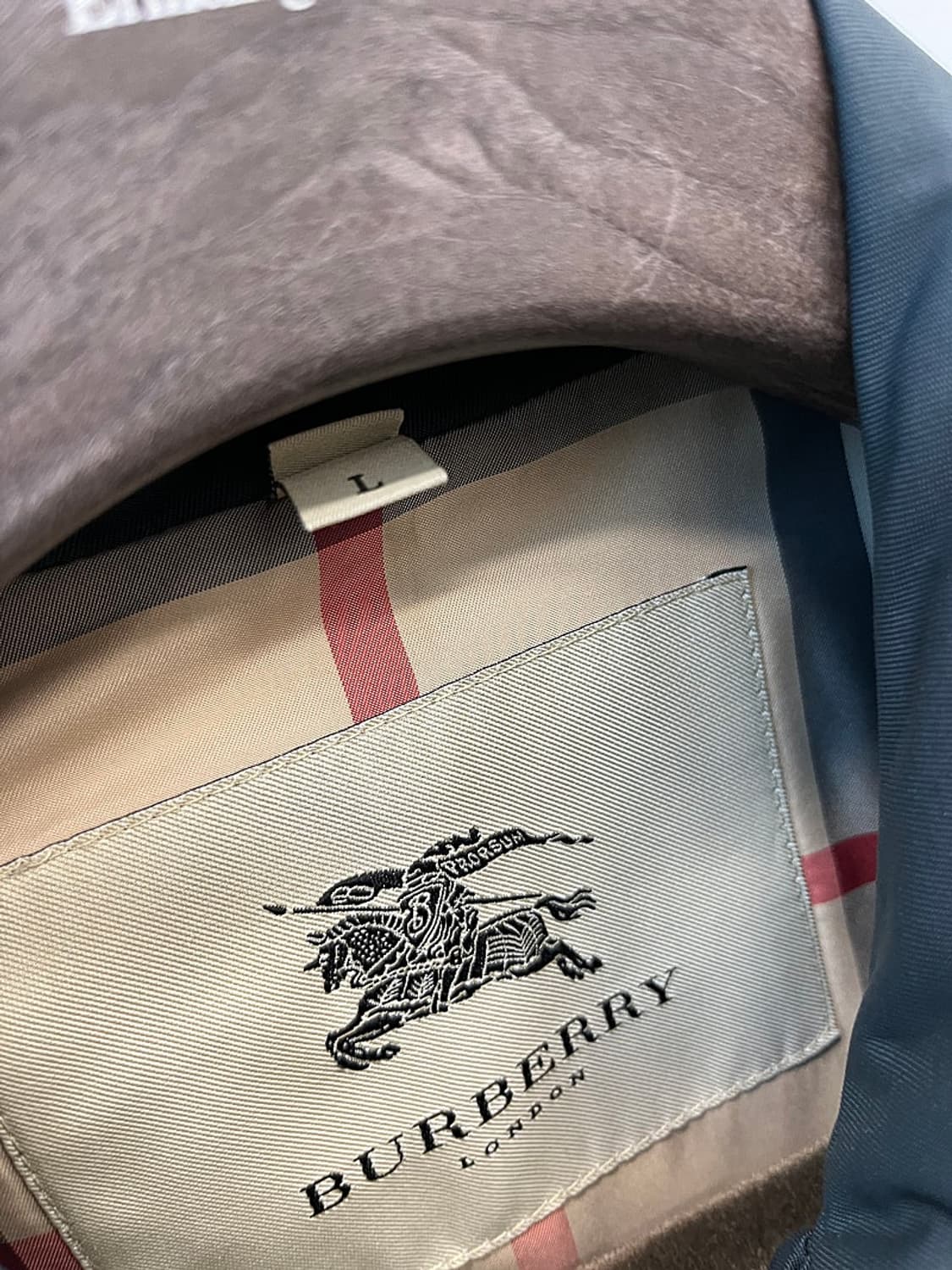 105-110) 버버리 런던 하프코트  상품이미지2