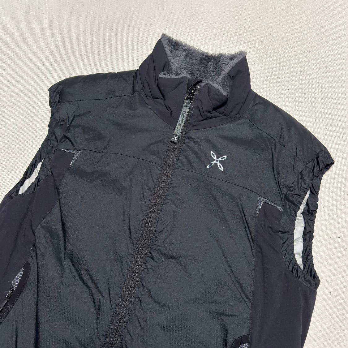 S 나이키 에어로로프트 블랙 하프 경량패딩 상품이미지6