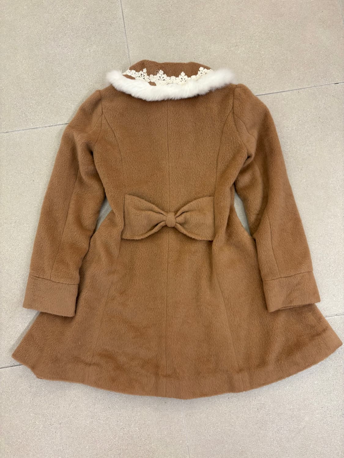 리즈리사 베이지 코트 상품이미지4