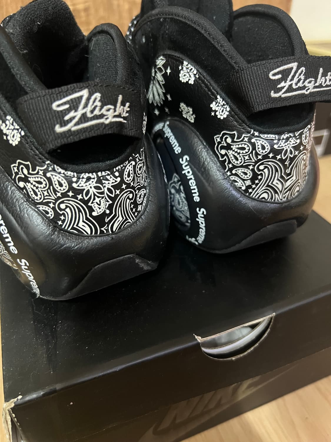 나이키X슈프림 줌에어 플라이트95 230 상품이미지4