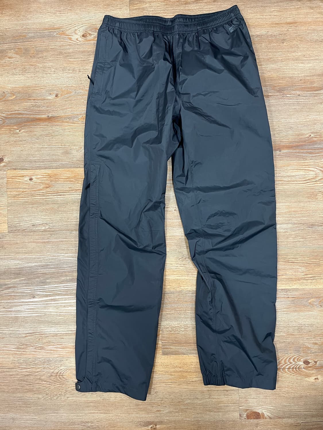 파타고니아 토렌쉘 방수 팬츠 상품이미지1