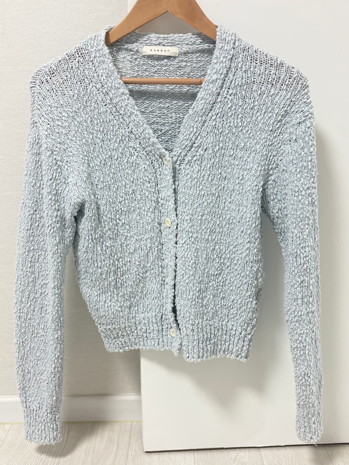 사색 부클 가디건 (baby blue) 상품이미지3