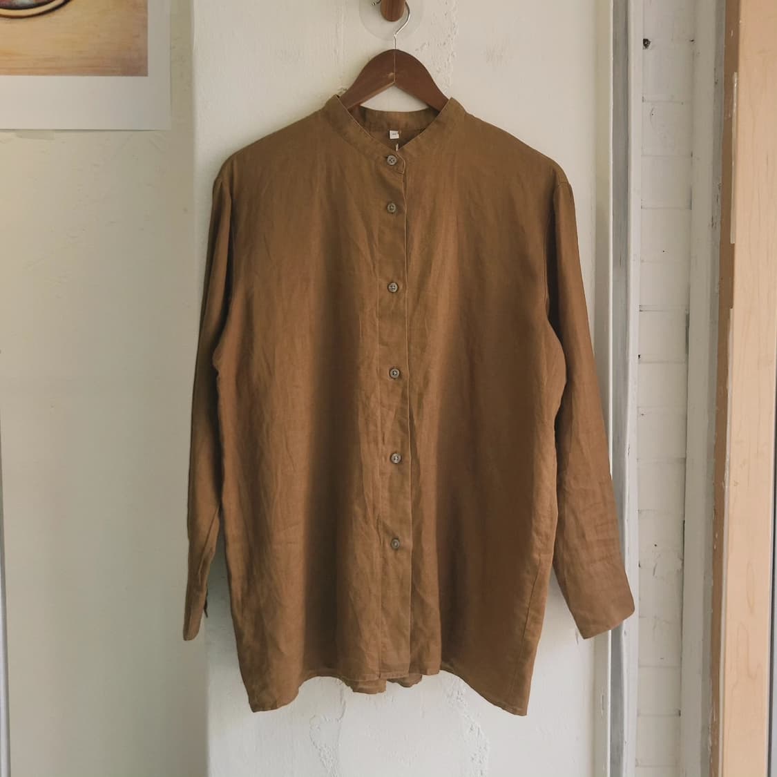 브라운 노카라 린넨100 셔츠 상품이미지3