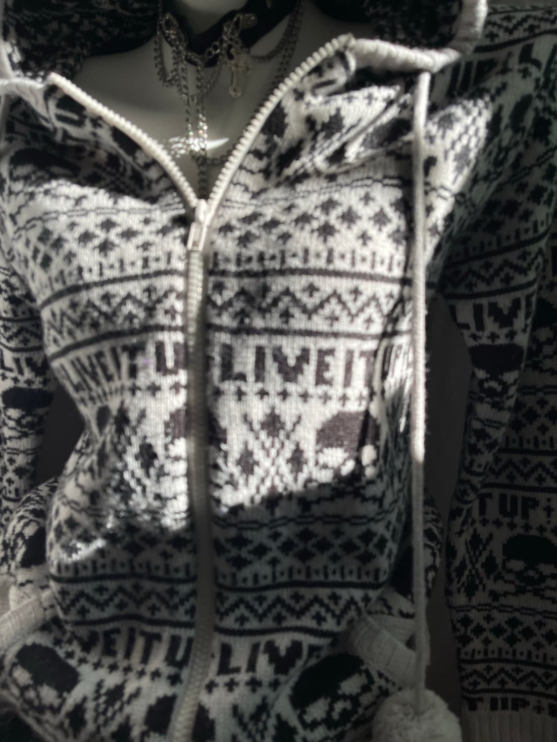 스컬 그레이 니트 집업 상품이미지4