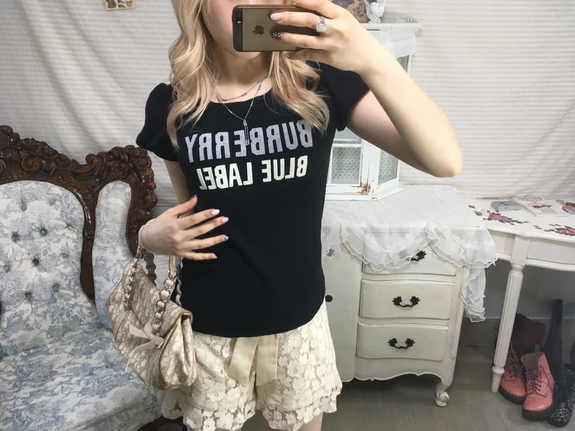 버버리 블루라벨 블랙 퍼프 반팔 상품이미지3