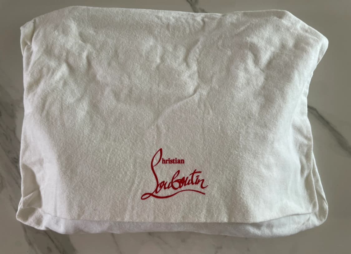 루부탱 스터드 숄더백 상품이미지7