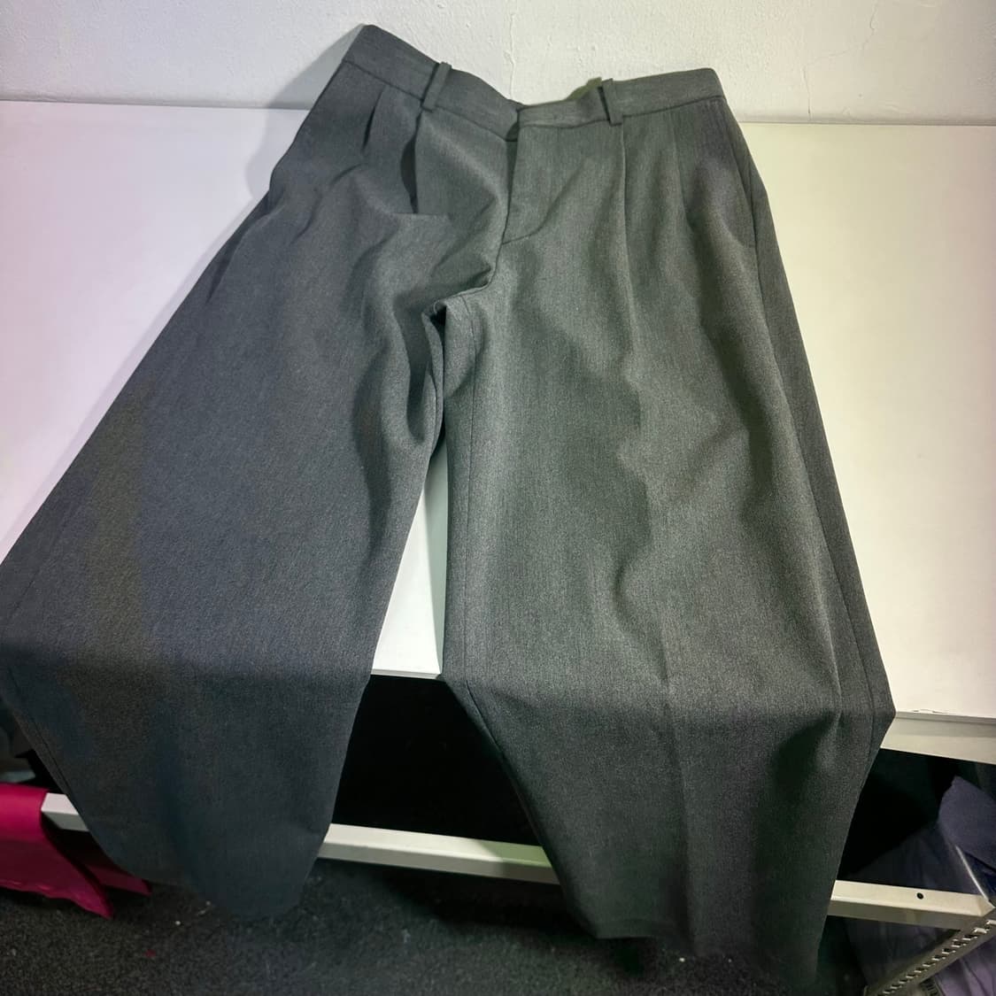 M 드로우핏 진그레이 와이드 테이퍼드핏 투턱 슬랙스 상품이미지3