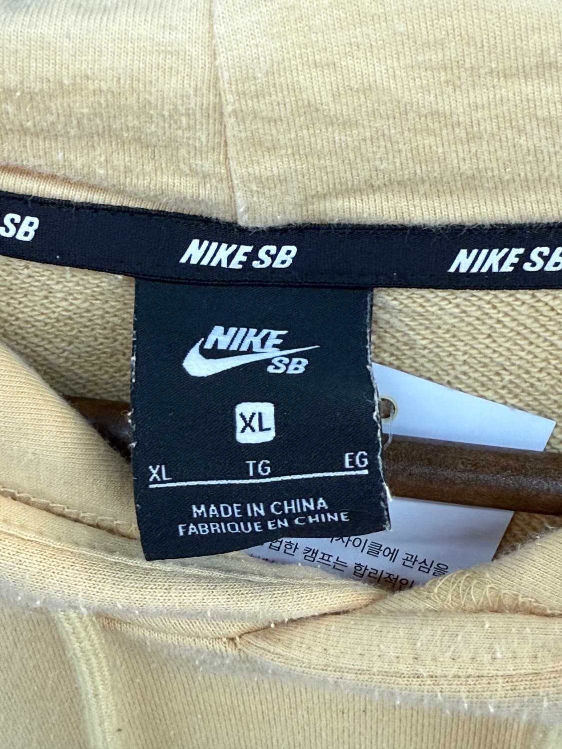 나이키 SB 빅로고 옐로우 후드티 상품이미지2