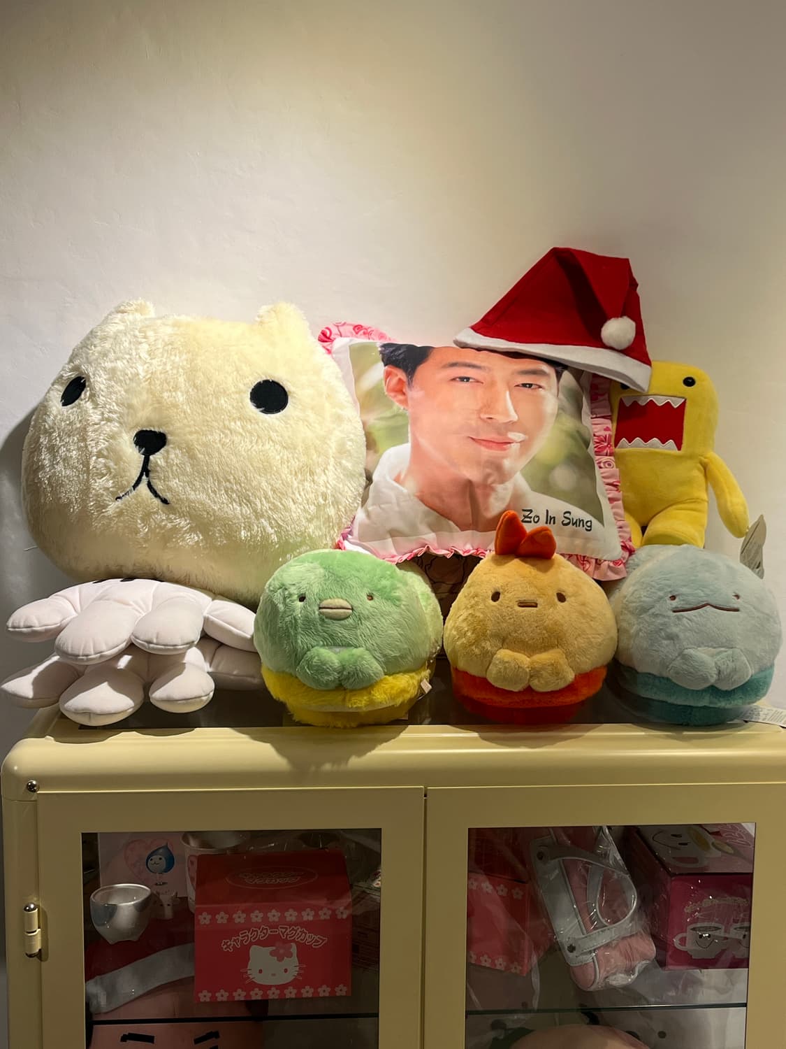 그윽한 눈빛의 조인성 쿠션 〰️ 상품이미지3