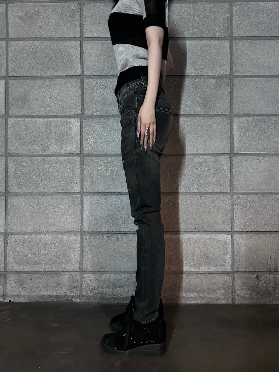 R13 블랙 디스트레스드 데님 팬츠 상품이미지3