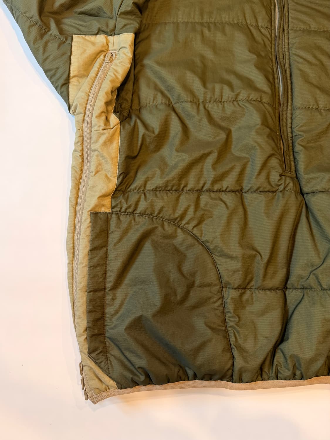 DAIWA PIER 39 TECH REVERSIBLE PULLOVER 상품이미지6