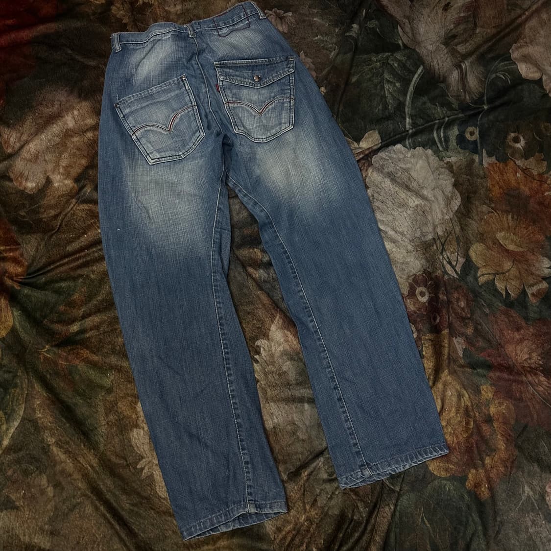 리바이스 빈티지 루즈핏 엔지니어드워싱데님진 28*32 상품이미지3