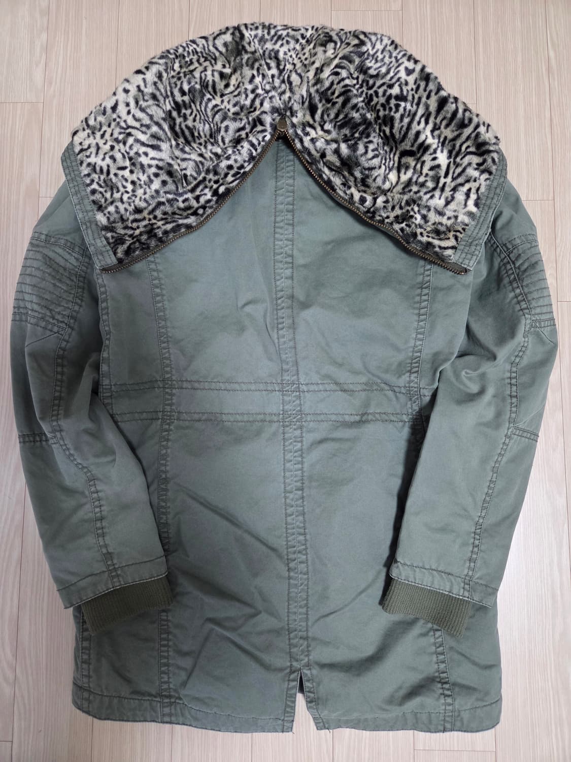 자딕앤볼테르 여성 후드 야상 상품이미지2