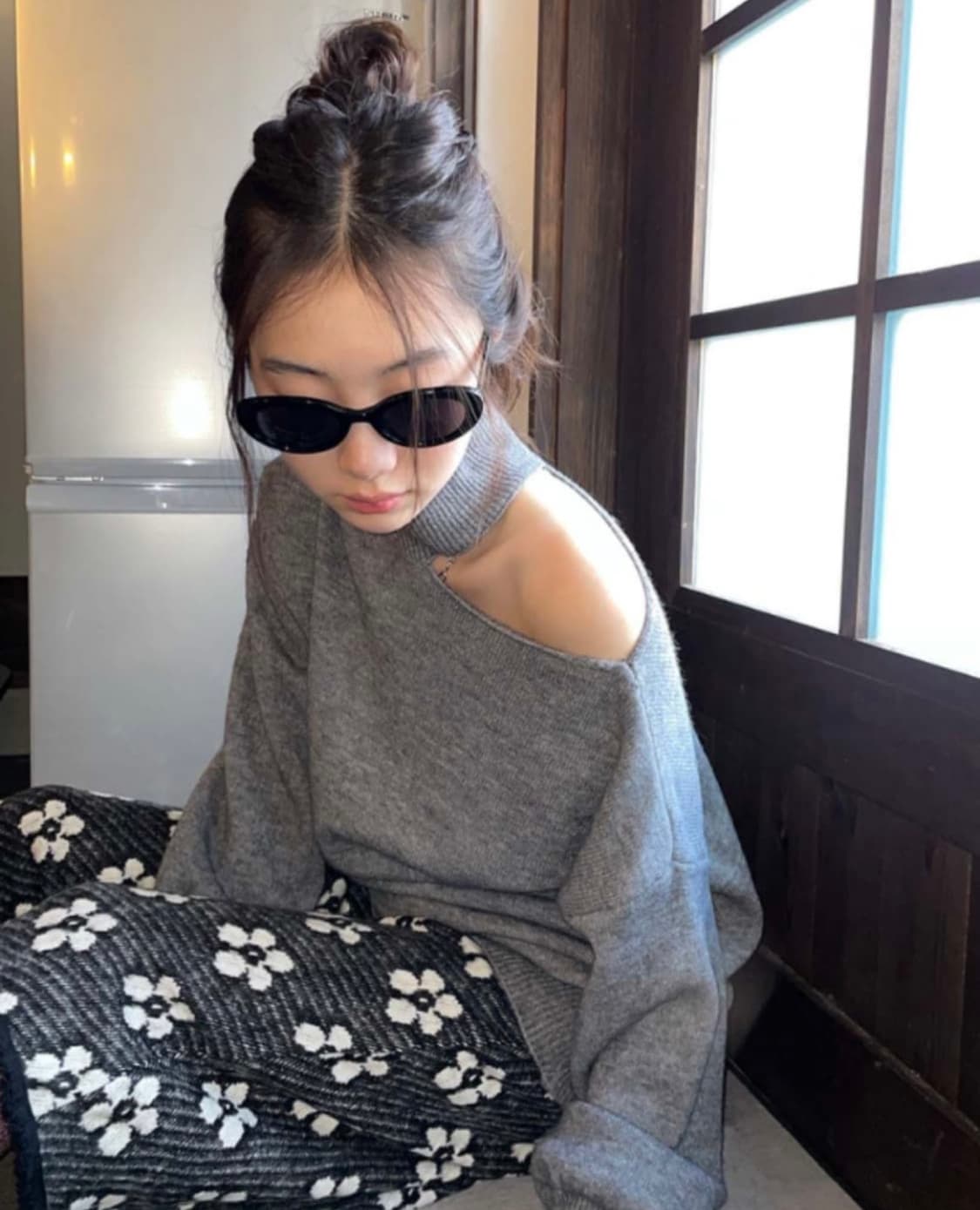 김아홉 꽃무늬 겉기모 검정/블랙 스커트 치마 상품이미지6