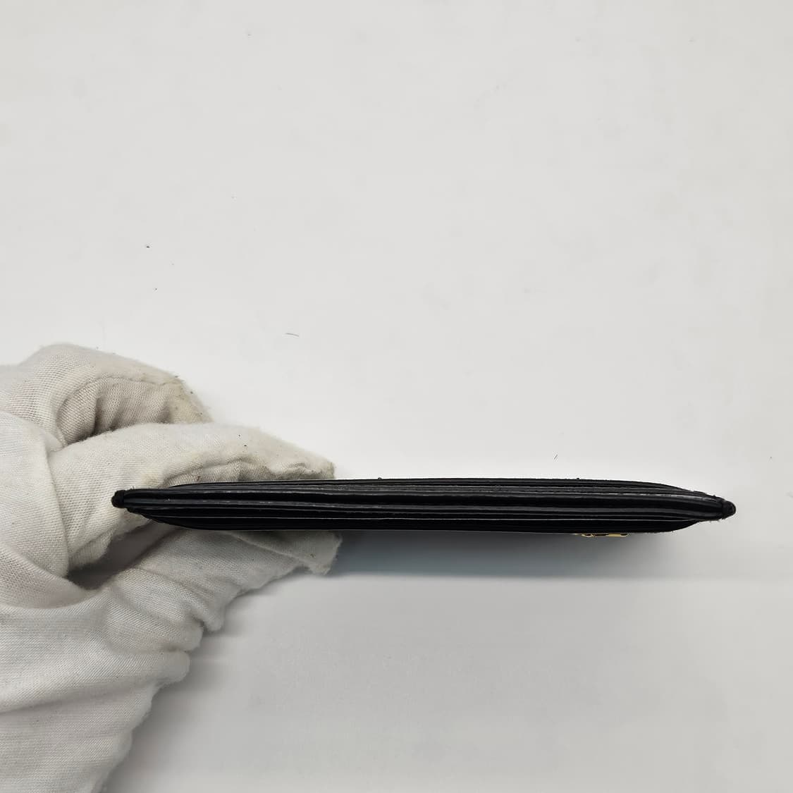 정품 입생로랑 타이니 로고 카드지갑 상품이미지4