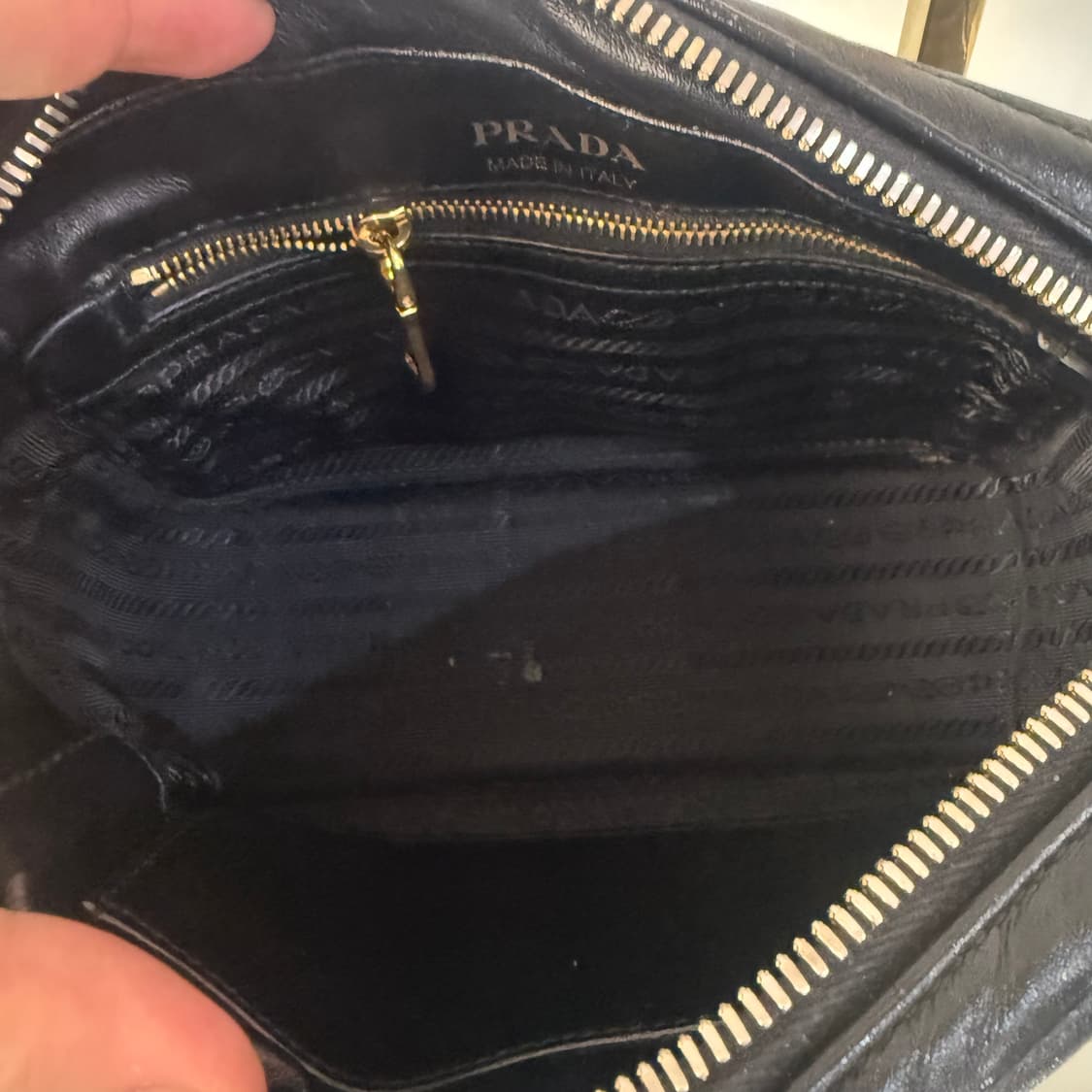 [정품] 프라다 다이어그램 금장 체인백 상품이미지6