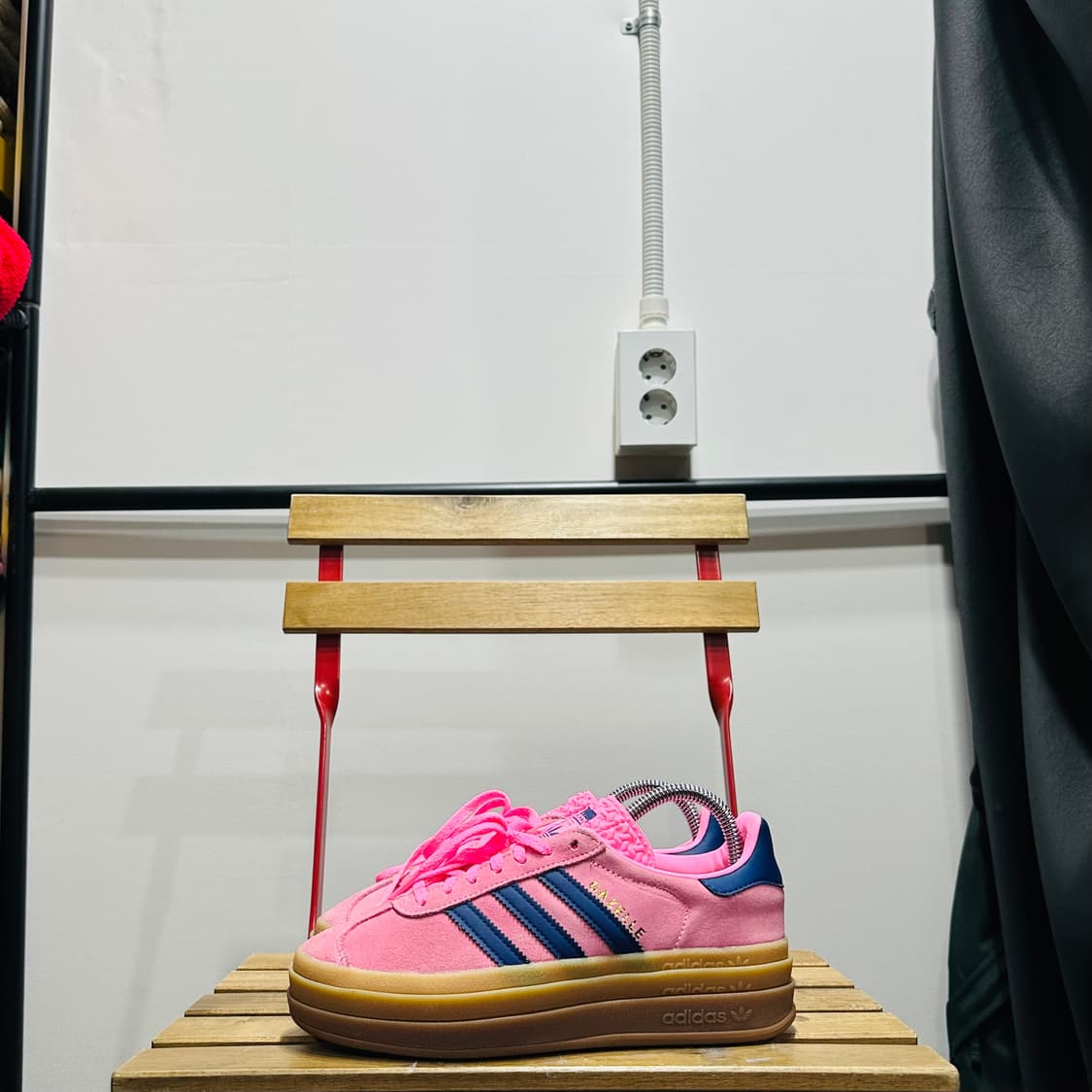 230) 아디다스 운동화 여성 여자 신발 가젤 볼드 스웨이드 핑크 상품이미지3