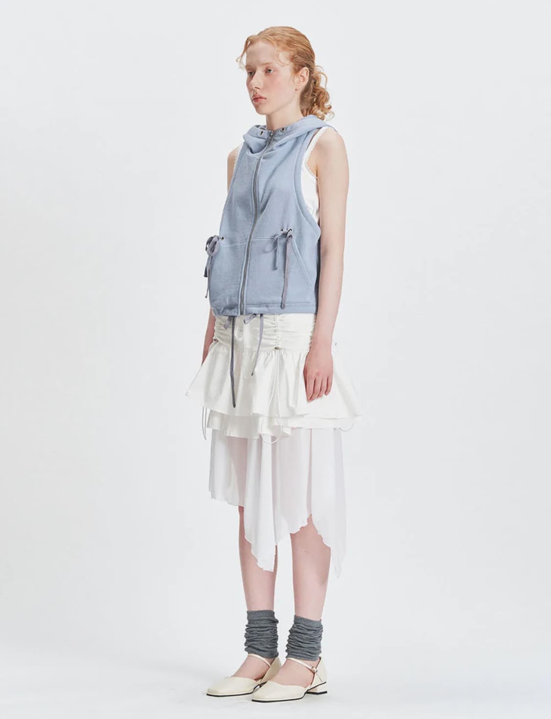 뚜오미오 LACED UP VEST 새상품 상품이미지2