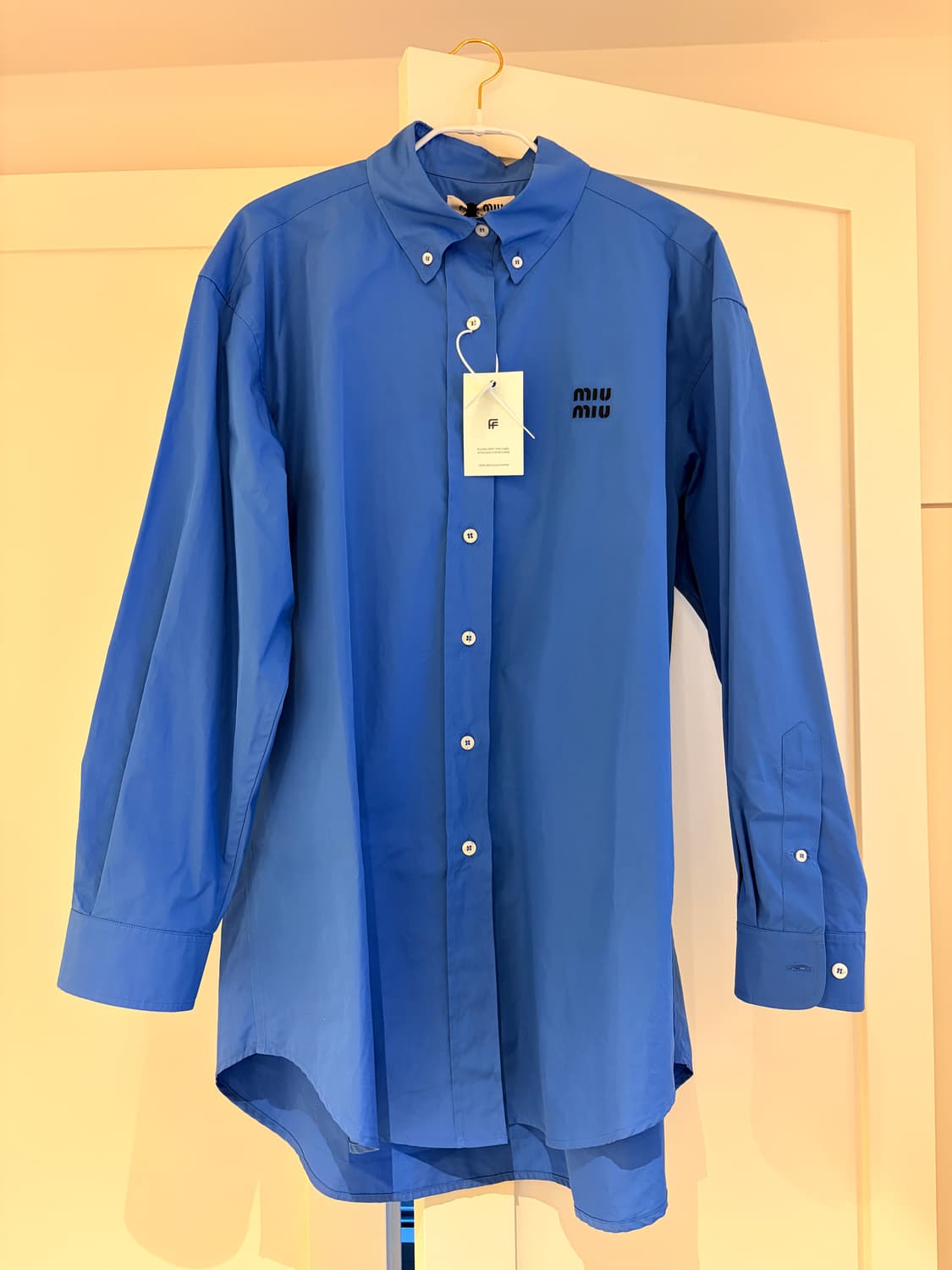 미우미우 오버사이즈 포플린 셔츠 38 상품이미지1