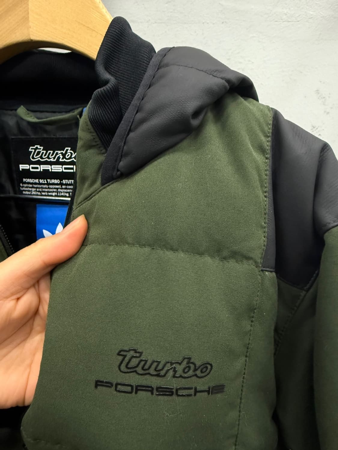 아디다스 오리지널x포르쉐 터보 다운패딩 90 공용 상품이미지7