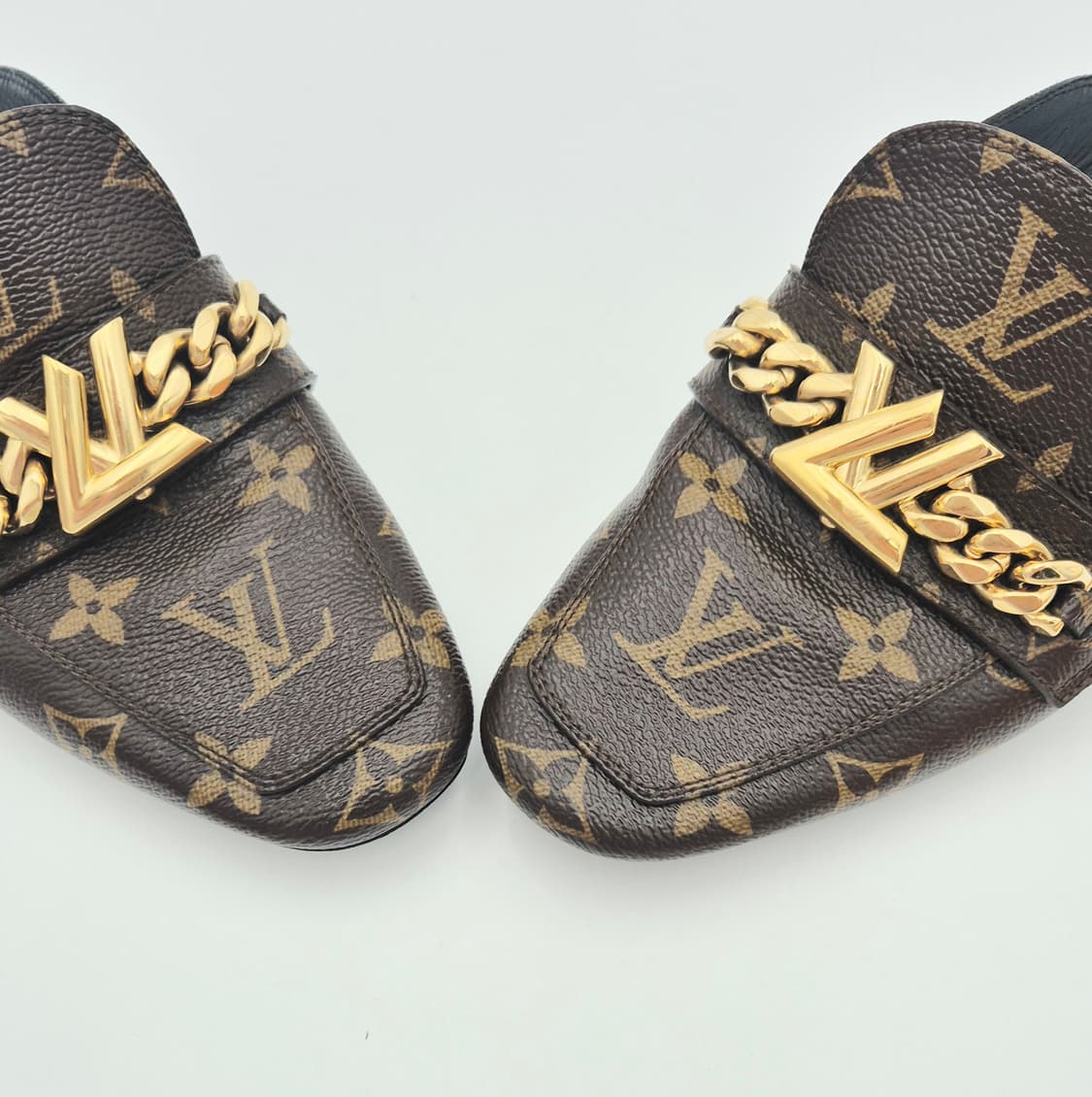 루이비통 어퍼케이스 여성 뮬 슬리퍼 36 상품이미지7