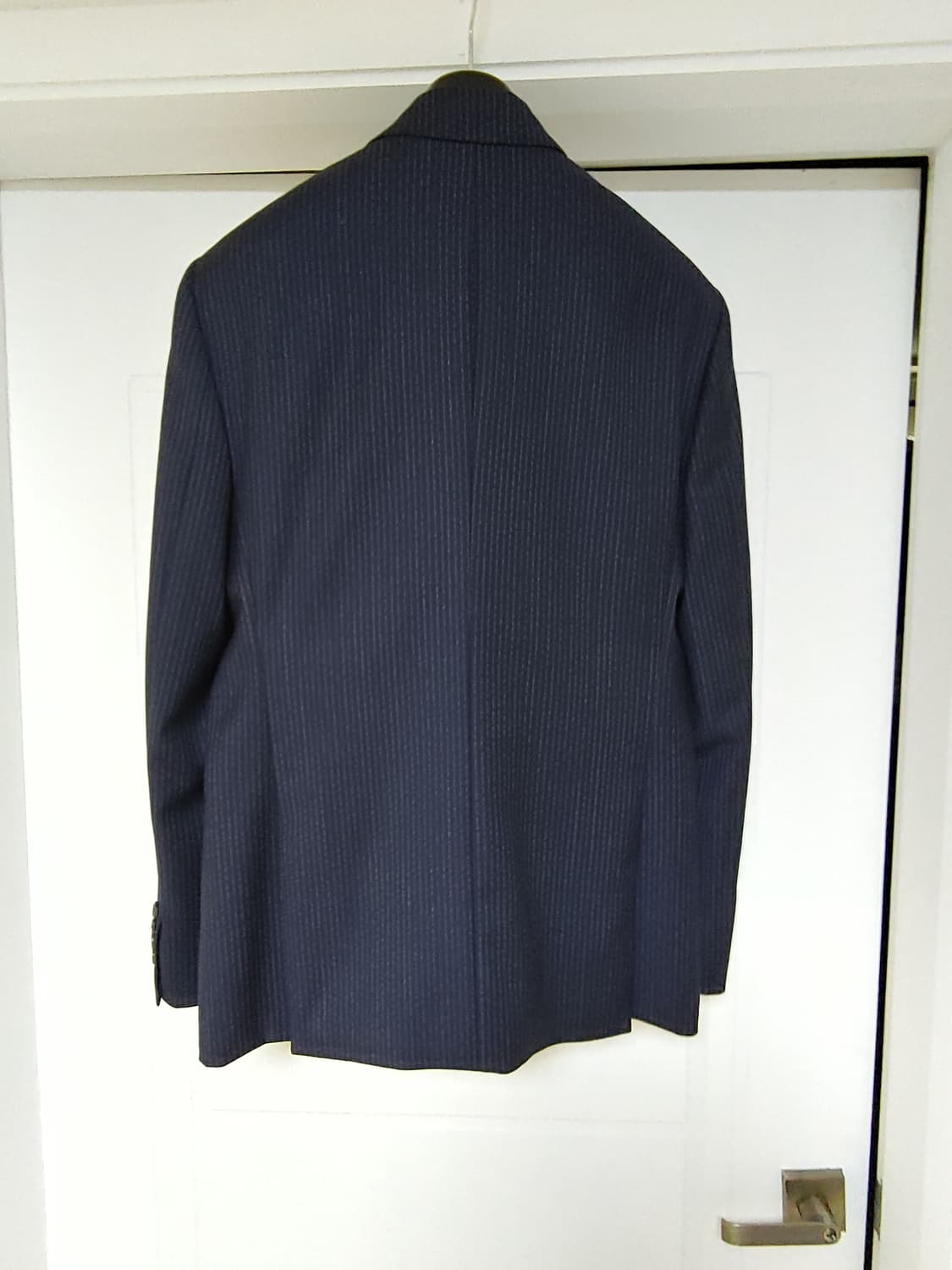 리버클래시 피크드라펠 스트라이프 자켓 팝니다 상품이미지3