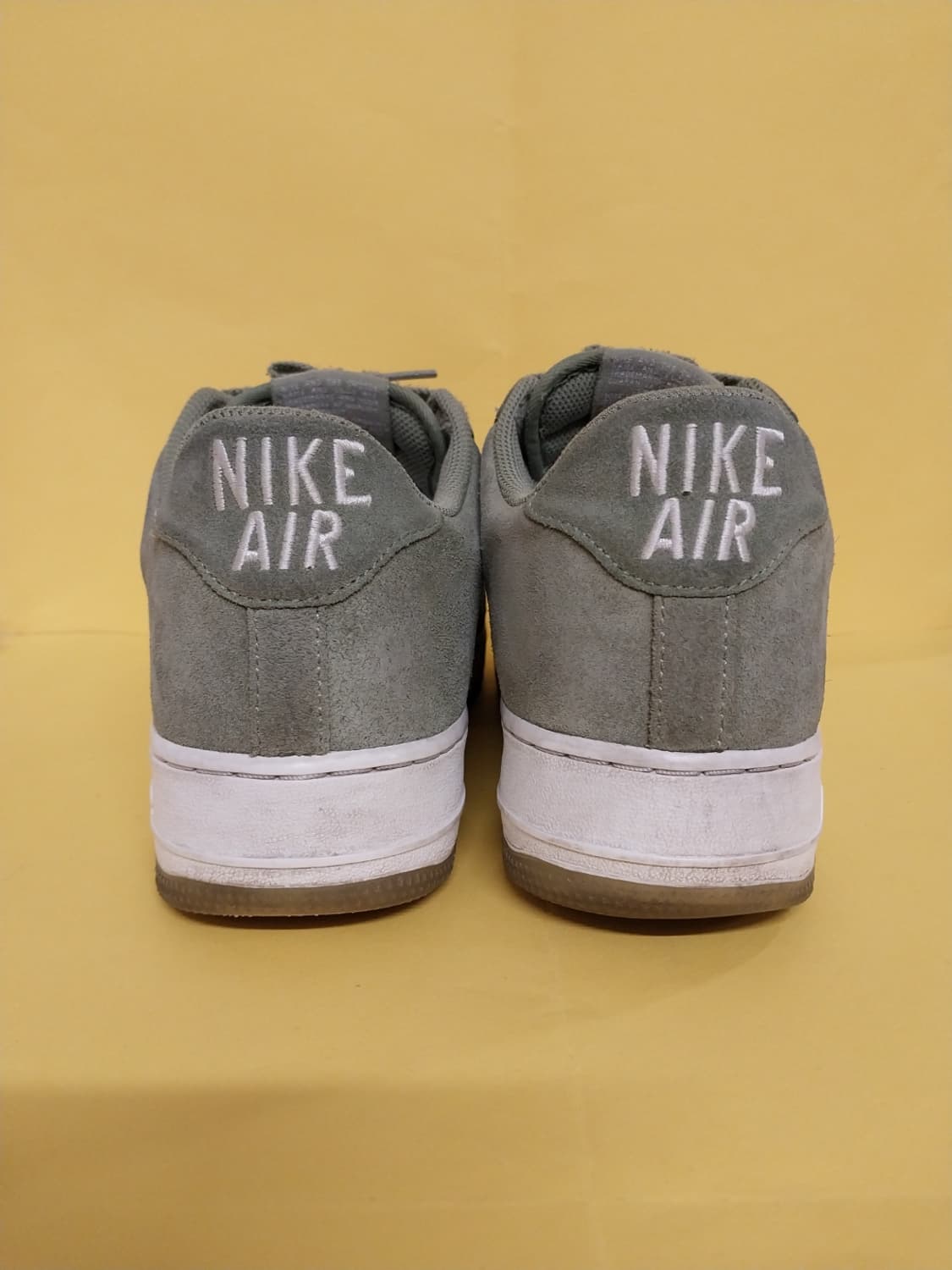 남성 나이키 에어포스1 로우 레트로 오일그린 운동화 (275) 상품이미지4