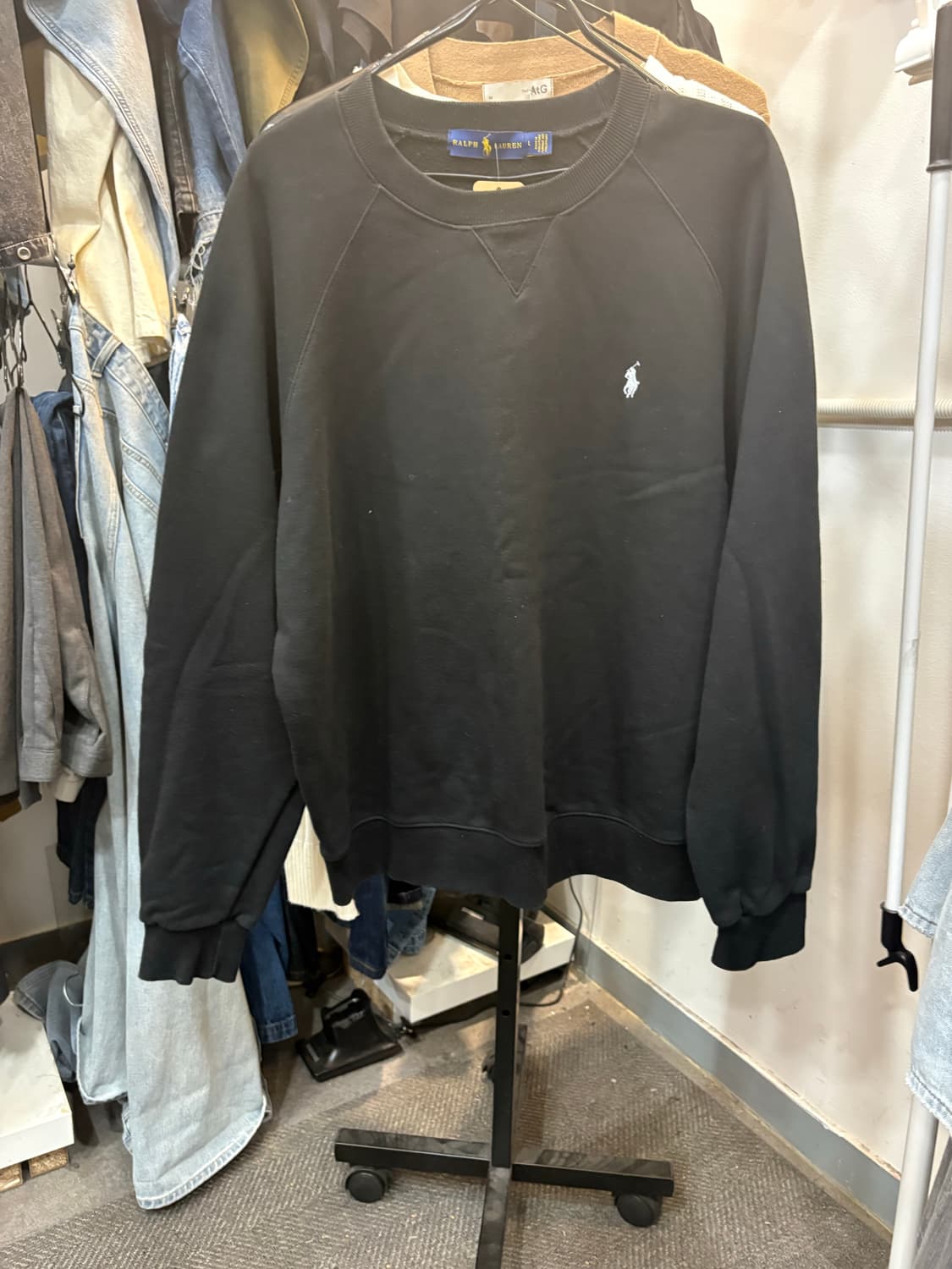 폴로 랄프로렌 검정색 맨투맨 L 상품이미지1